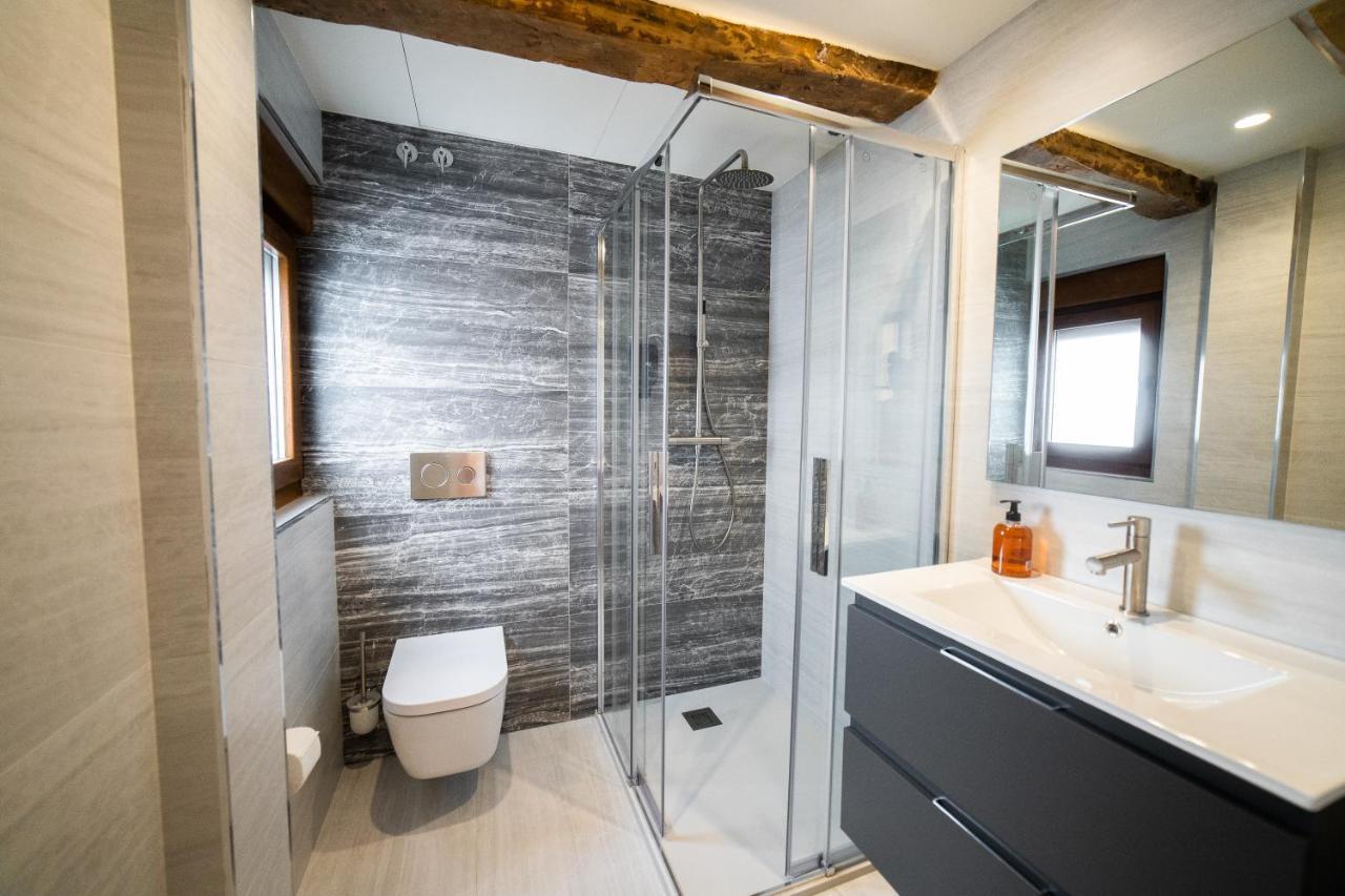Apartamentos Mk77 Leon- Cantareros Екстер'єр фото