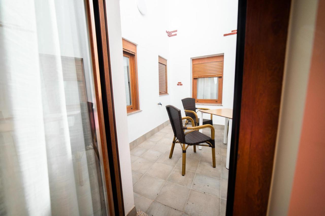 Apartamentos Mk77 Leon- Cantareros Екстер'єр фото