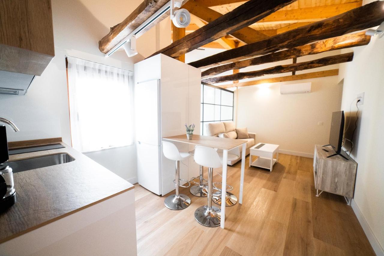 Apartamentos Mk77 Leon- Cantareros Екстер'єр фото